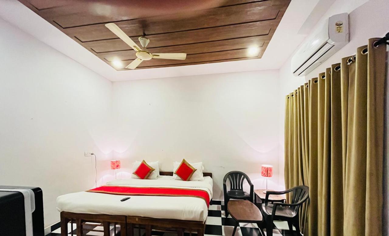 Red Sea Beach Resort 안주나 외부 사진
