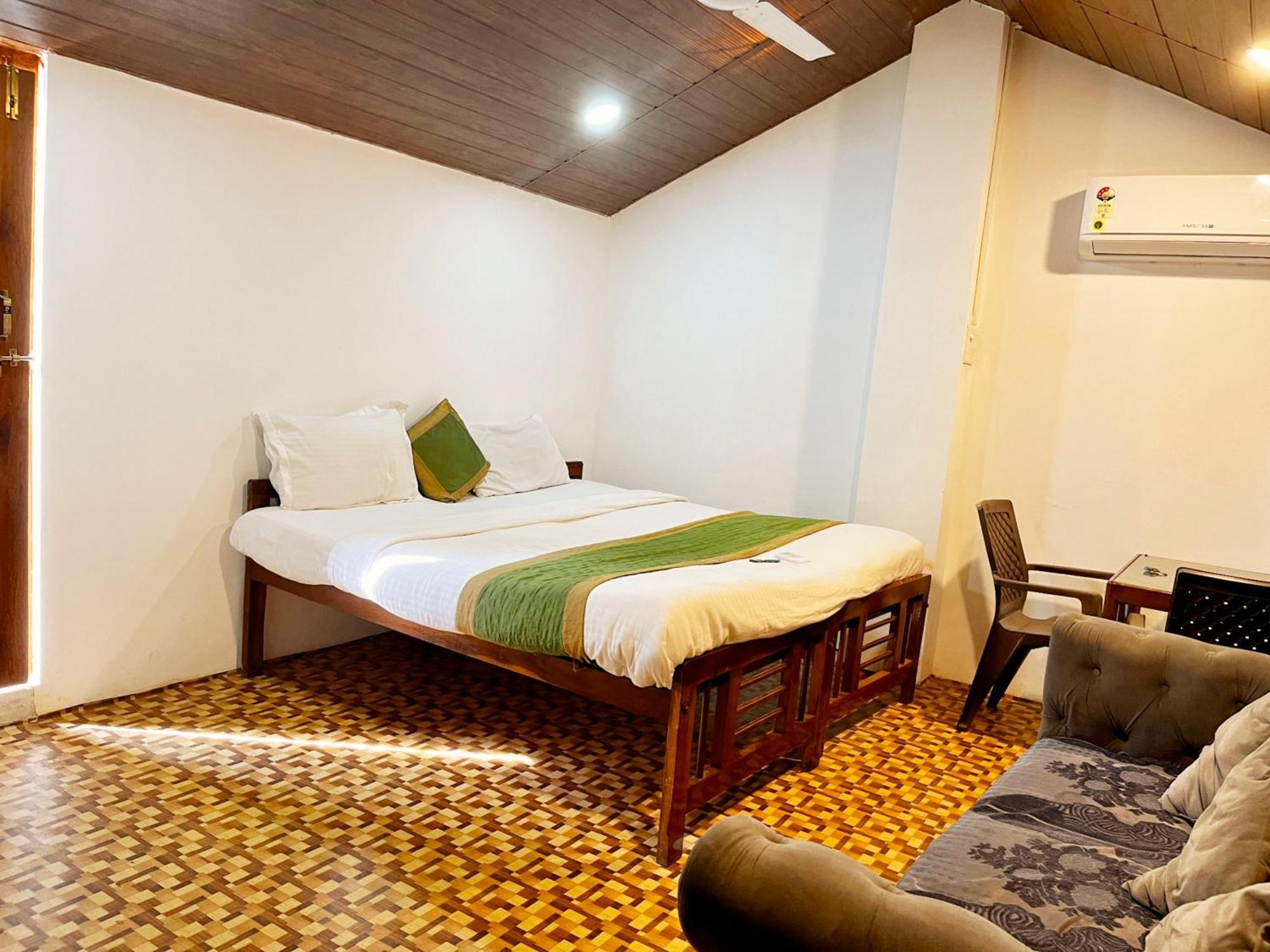 Red Sea Beach Resort 안주나 외부 사진